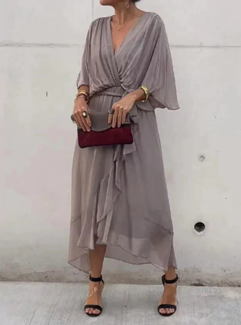 Monica | Chiffon jurk met v-hals