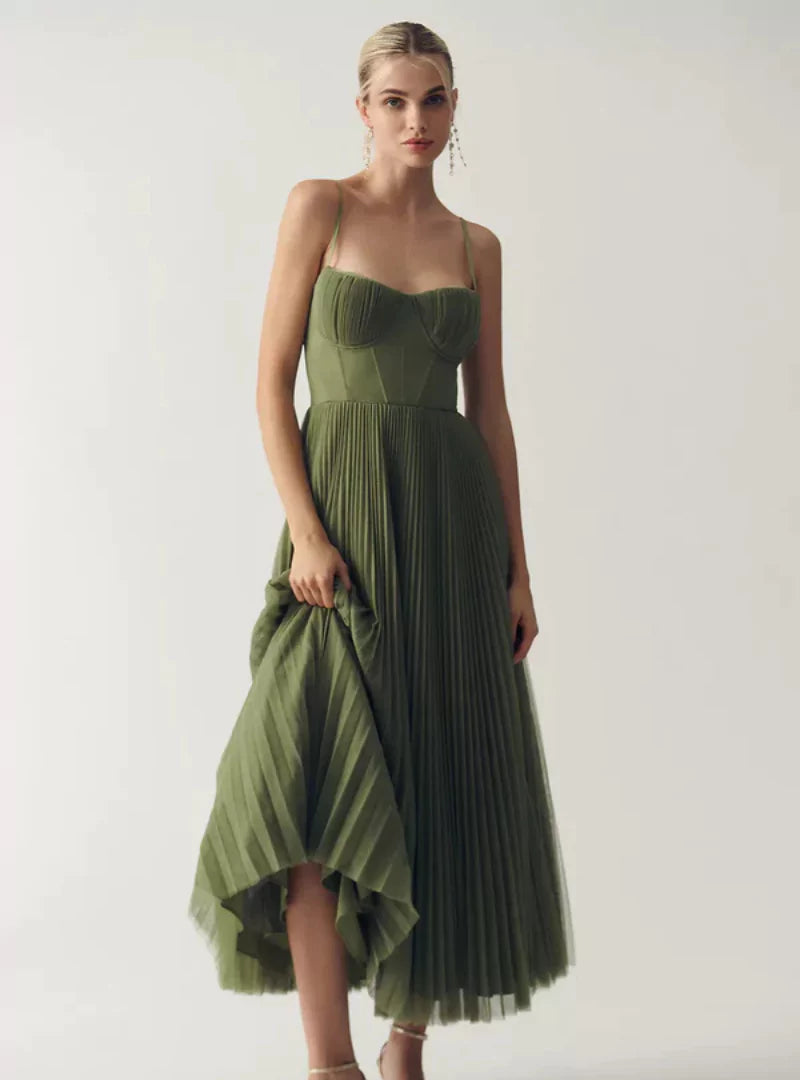 Claire | Geplooide jurk met dapering